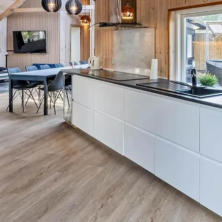 Ve100-vejers-strand-fugltoft-1 Vejers Strand