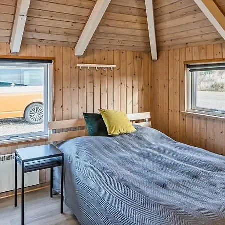 Ve100-vejers-strand-fugltoft-1 *